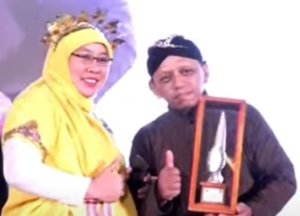 Juara 2 Consultative Asimetris SMA Swasta Sekaltim